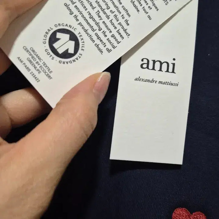 [BUNJANG] AMI Small Heart Navy T-shirt XL / 아미 스몰 하트 반팔 네이비 XL 새상품