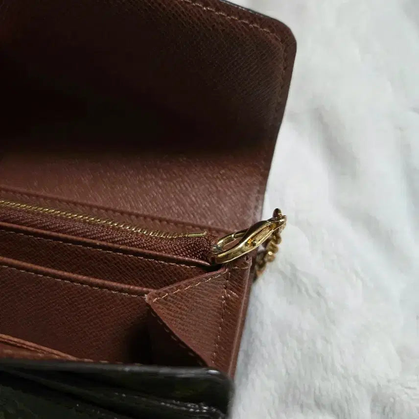 [BUNJANG] Louis Vuitton Chain Wallet Crossbody Bag / 풀박/루이비통 장지갑 겸 체인백.루이비통 가방 크로스백.숄더백