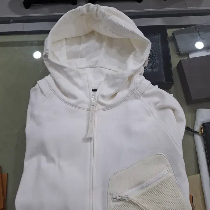 [BUNJANG] C.P. Company White Cotton Hooded Zip-Up Jacket XL / CP컴퍼니 화이트 후드집업(xl)