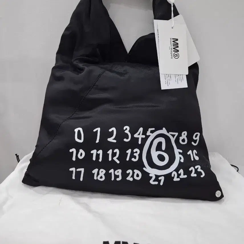 [BUNJANG] MM6 Maison Margiela Black Japanese Small Tote Bag / MM6 메종 마르지엘라 블랙 넘버 토트백