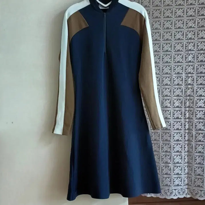 [BUNJANG] Lacoste Navy Dress / 라코스떼 원피스