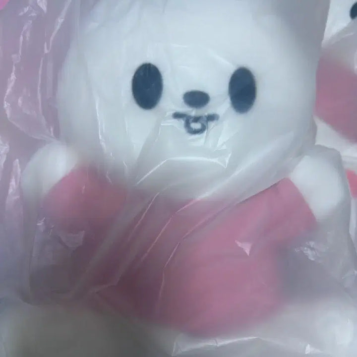 [SOLD OUT] 스키주 나 안아 hug me 리빗