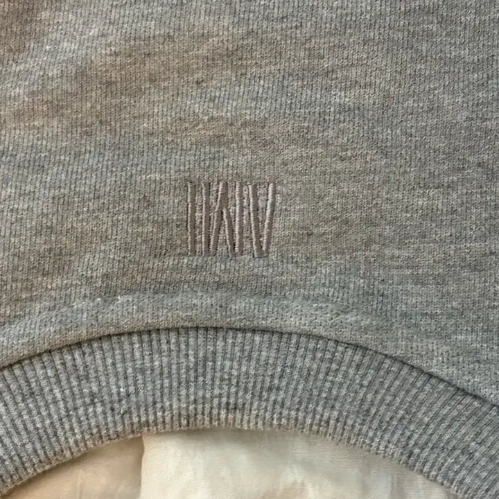 [BUNJANG] Ami Crewneck Sweatshirt Grey S / 회색 아미 맨투맨 S 스몰 그레이 ami 단순개봉