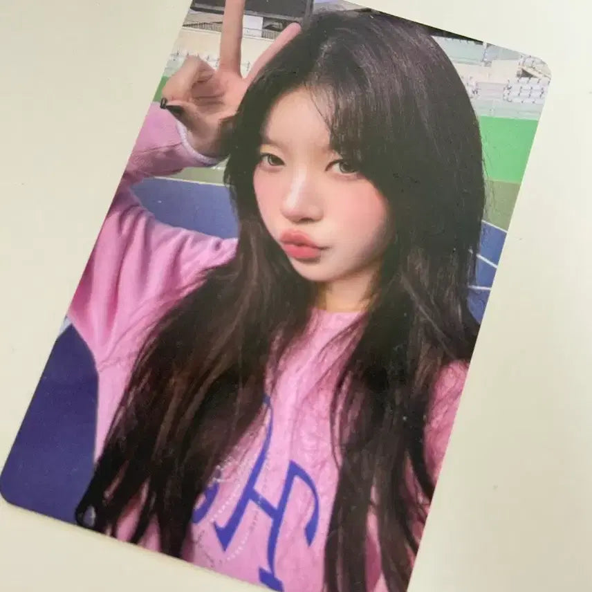 [BUNJANG] 아일릿 모카 후즈팬 럭드 양도 / 아일릿 모카 후즈팬 럭드 양도