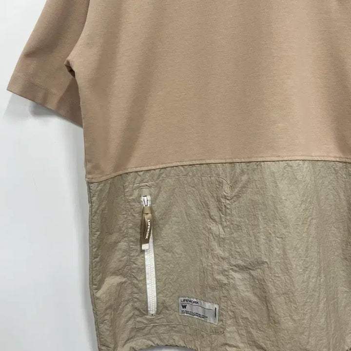 [BUNJANG] Lifework Two-Tone Beige Nylon Cotton Short-Sleeve T-Shirt Size 100 / [100] 라이프워크 투톤 베이지 나일론 코튼 반팔 티셔츠