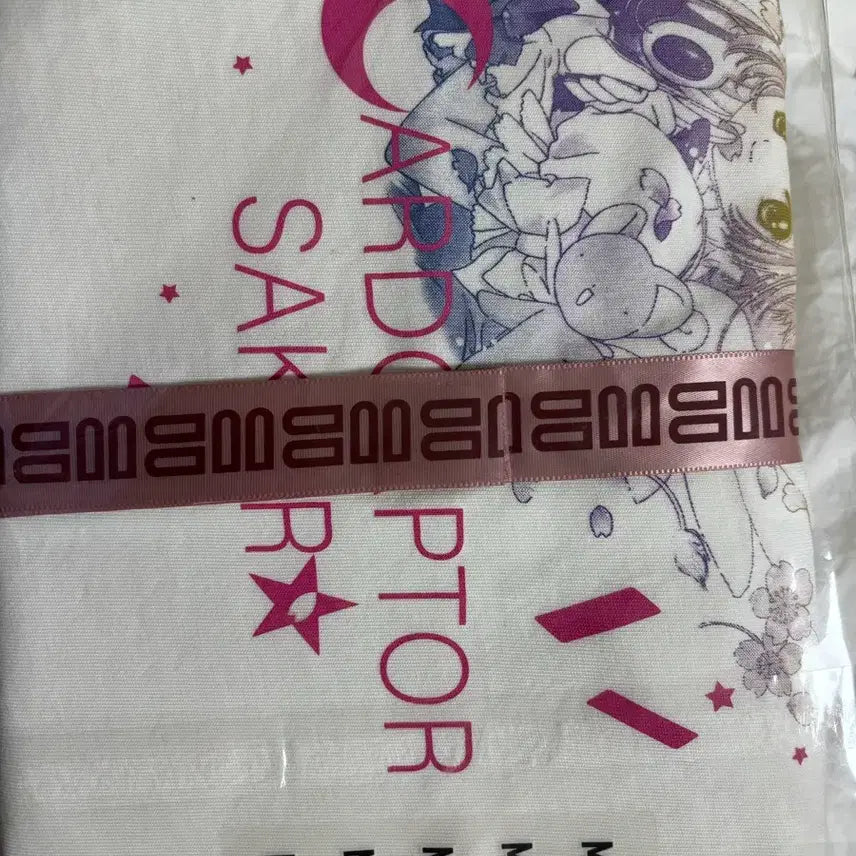 [BUNJANG] Cardcaptor Sakura x Uniqlo UT T-Shirt (M) / 카드캡터 체리 사쿠라 티셔츠 M 사이즈 새상품 유니클로