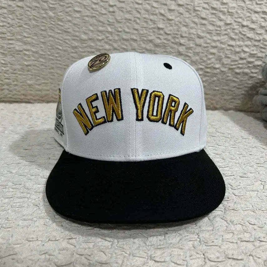 [BUNJANG] New Era New York Yankees 70th Anniversary Fitted Cap / 뉴에라 뉴욕양키스 70주년기념 피티드캡 7 1/4