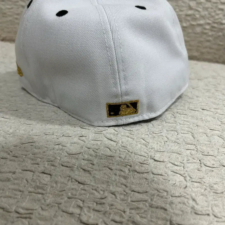 [BUNJANG] New Era New York Yankees 70th Anniversary Fitted Cap / 뉴에라 뉴욕양키스 70주년기념 피티드캡 7 1/4