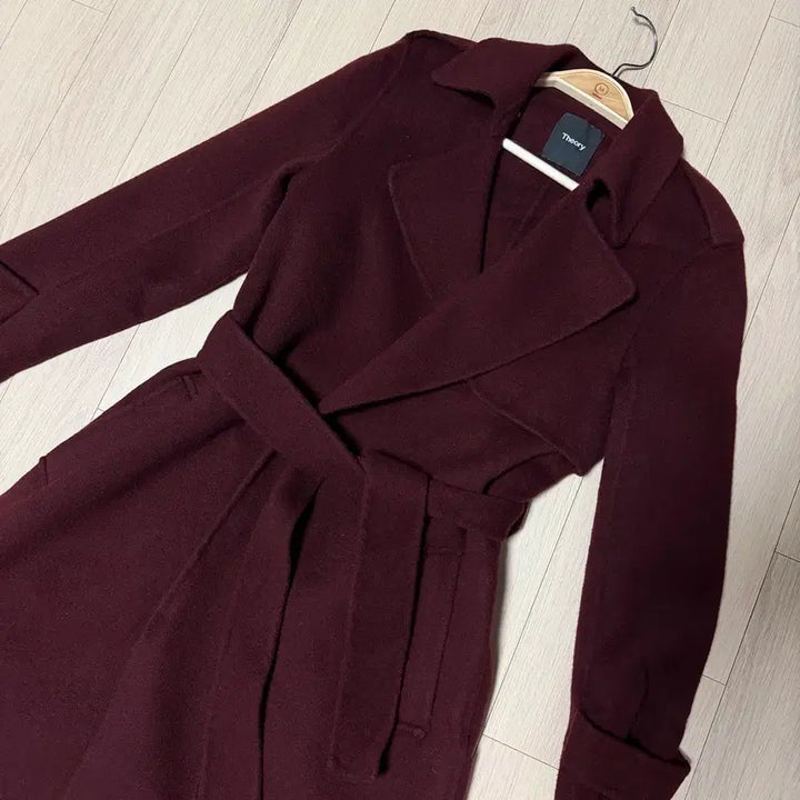[BUNJANG] Theory Cashmere Wool Wrap Trench Coat Burgundy Belted / 띠어리 캐시미어 울 랩 트렌치 고준희 코트 와인색 견장 벨티드 버건디