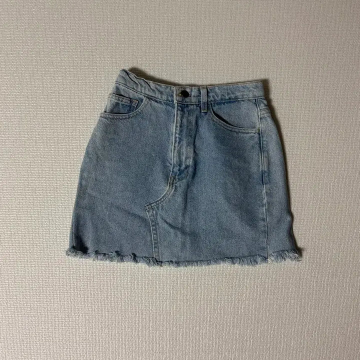 [SOLD OUT] 아메리칸어패럴 데님 스커트