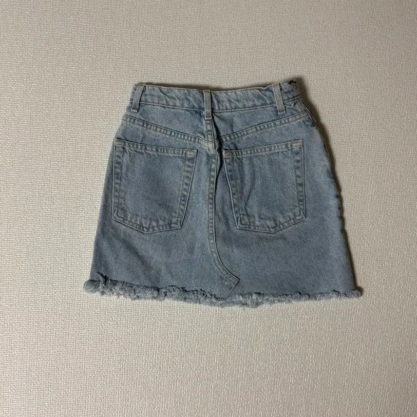 [SOLD OUT] 아메리칸어패럴 데님 스커트