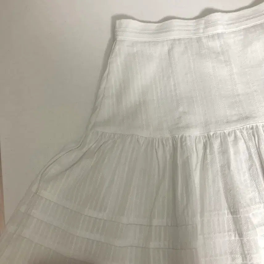 [BUNJANG] Shardrama Mini Skirt / (새상품)샤드라마 화이트 스커트