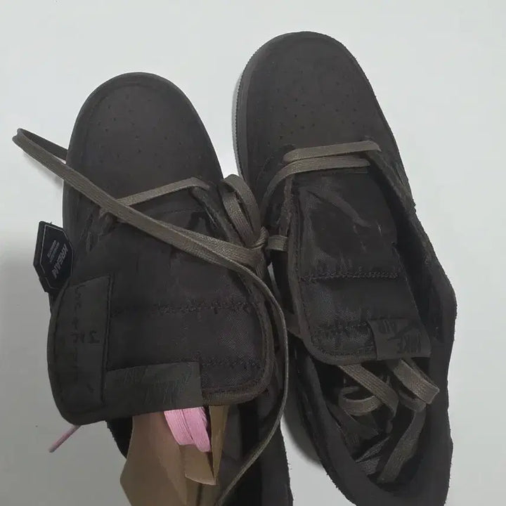 [BUNJANG] Scott Velvet Brown and Dark Mocha Sneakers (260) / 스캇 벨벳 브라운 앤 다크모카 (260)