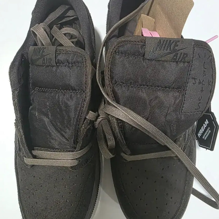 [BUNJANG] Scott Velvet Brown and Dark Mocha Sneakers (260) / 스캇 벨벳 브라운 앤 다크모카 (260)