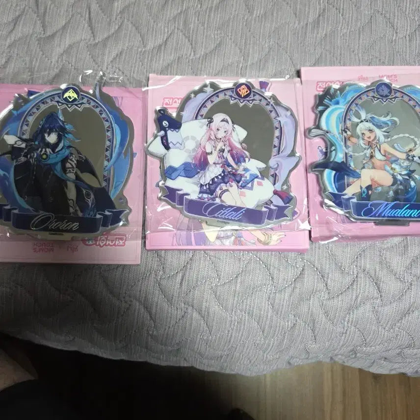 [BUNJANG] Genshin Impact MAMA Touch Collaboration Acrylic Stand / 원신 시틀 올로룬 말라니 맘스터치 콜라보 거울 아크릴 스탠드 올콜