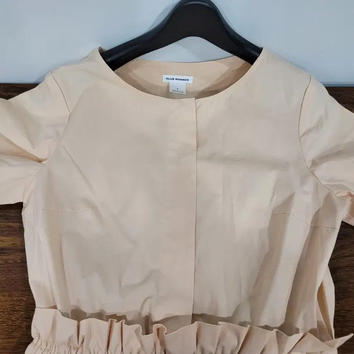 [BUNJANG] Club Monaco Open Back Dress / 클럽 모나코 오픈 백 원피스