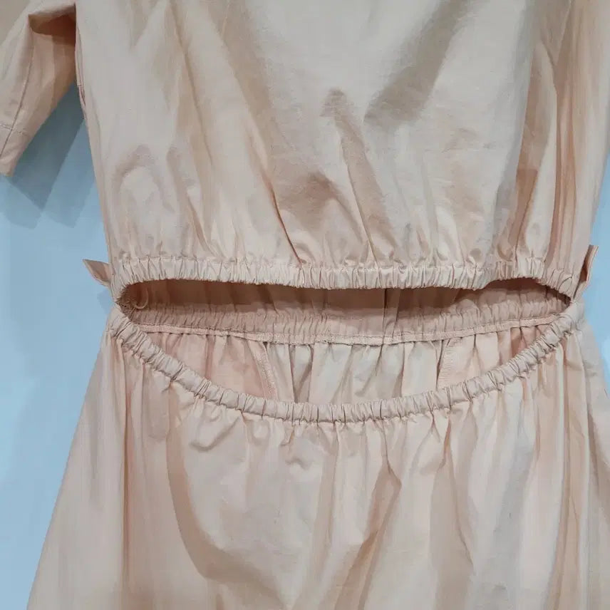 [BUNJANG] Club Monaco Open Back Dress / 클럽 모나코 오픈 백 원피스