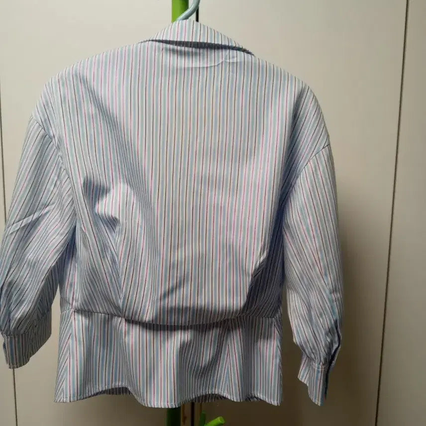[BUNJANG] Jucy Judy Striped Blouse Shirt / 새옷~ 쥬시쥬디  jucy judy 블라우스 셔츠
