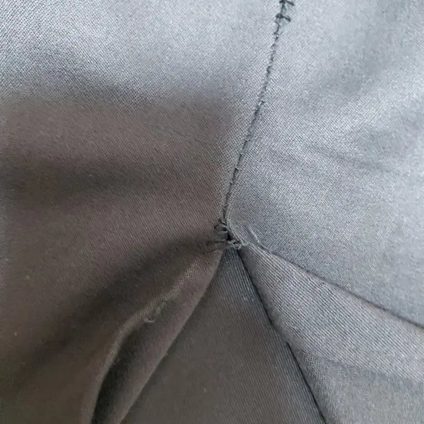 [BUNJANG] muzak Black Office Midi Skirt / muzak 블랙 오피스 미디스커트