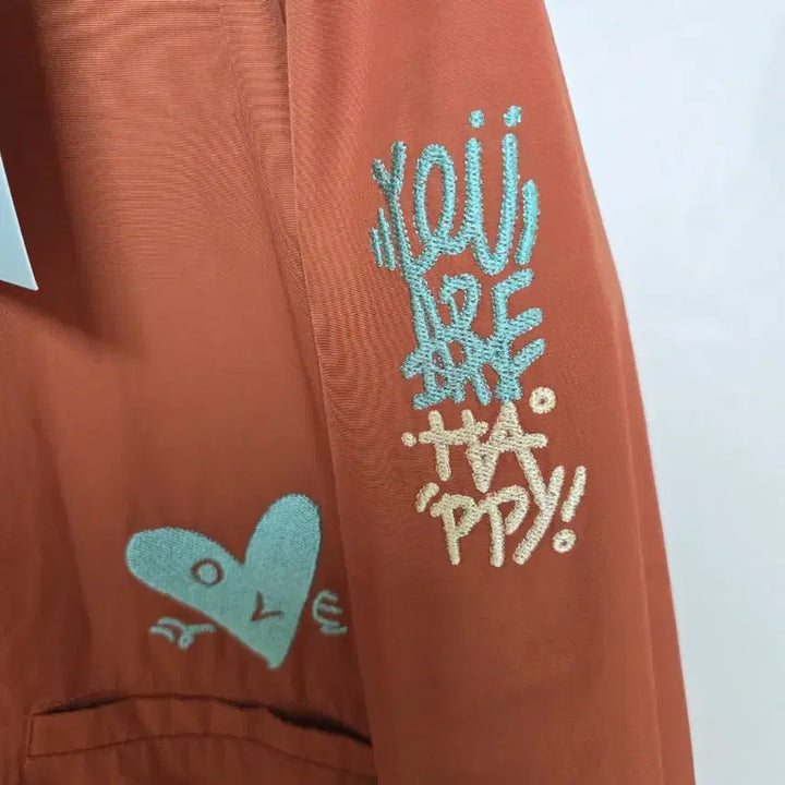[BUNJANG] Rian Embroidered Hooded Jumper Orange Brown / 리안 자수후드점퍼 66  새제품