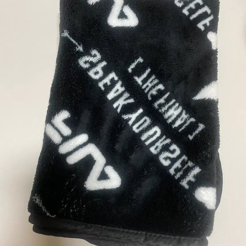 [BUNJANG] BTS Love Yourself Seoul Concert Blanket / bts 럽셀콘 담요