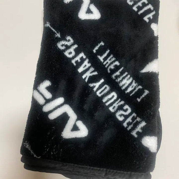 [BUNJANG] BTS Love Yourself Seoul Concert Blanket / bts 럽셀콘 담요