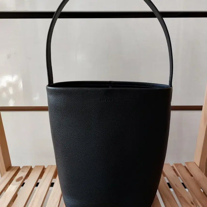 [BUNJANG] The Row Park Medium Bag / 더로우 파크백 미둠