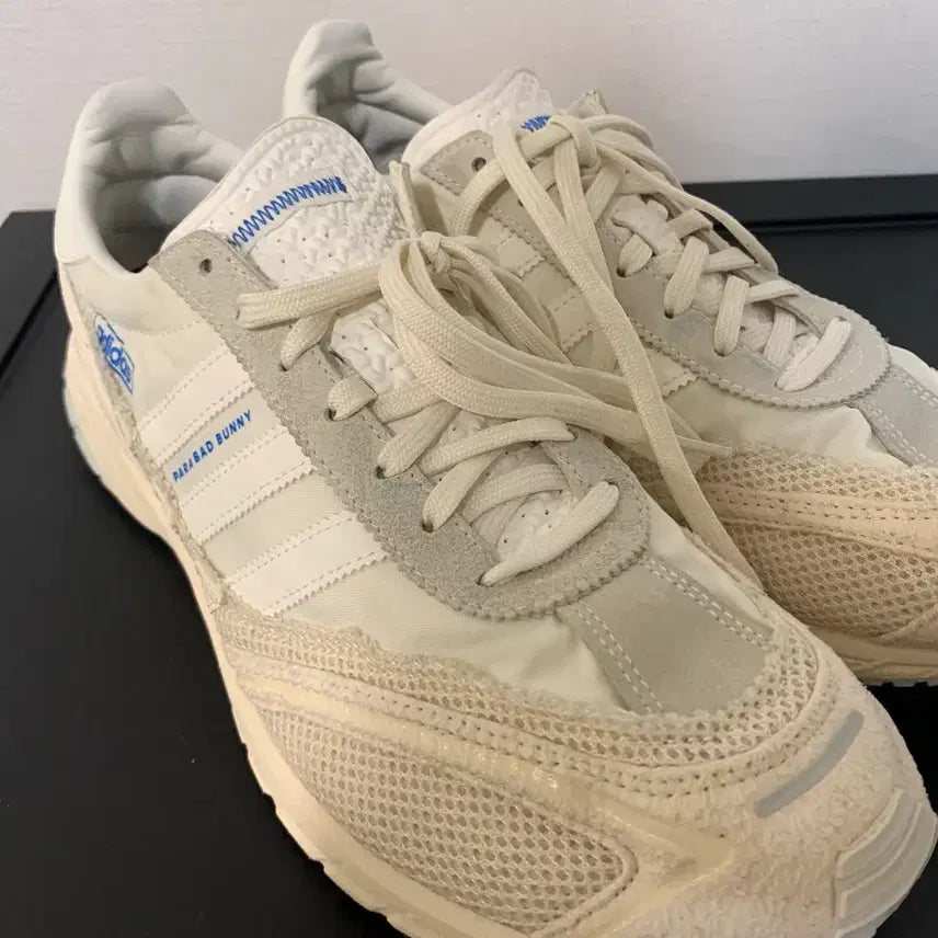 [BUNJANG] Adidas Bad Bunny Adizero Running Shoes / 아디다스 배드버니 아디제로 러닝슈즈