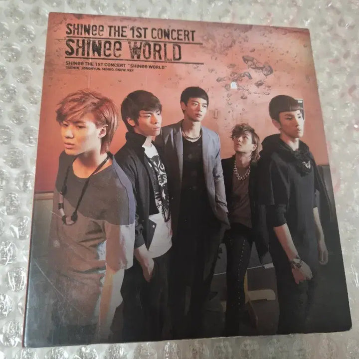 [BUNJANG] SHINee SHINee World Concert 2CD Unsealed / 샤이니 SHINee WORLD 콘서트 2CD 개봉