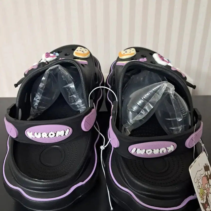 [BUNJANG] Sanrio Kuromi Jibbitz Sandals - Size 230 - New / 산리오 쿠로미 샌들 지비츠 장식 샌들 230 새상품