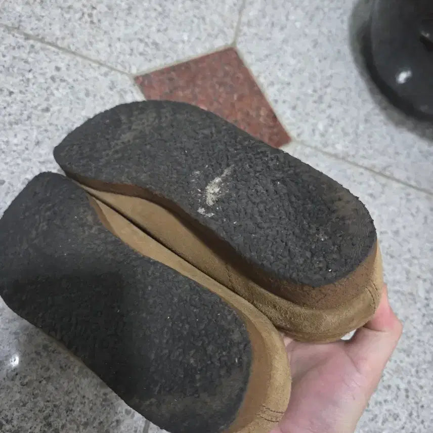 [BUNJANG] Clarks Wallabee 260 Shoes / 클락스 왈라비 260