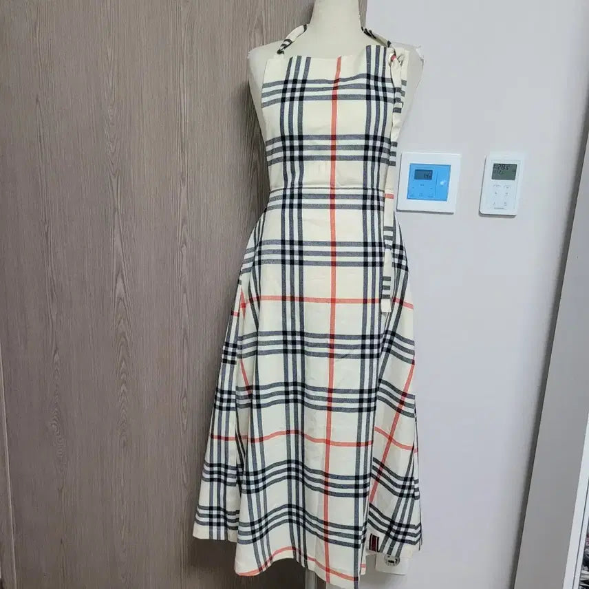 [BUNJANG] Romantic Crown Check Pattern Long Dress / 새상품) 로맨틴크라운 체크 패턴 롱 원피스