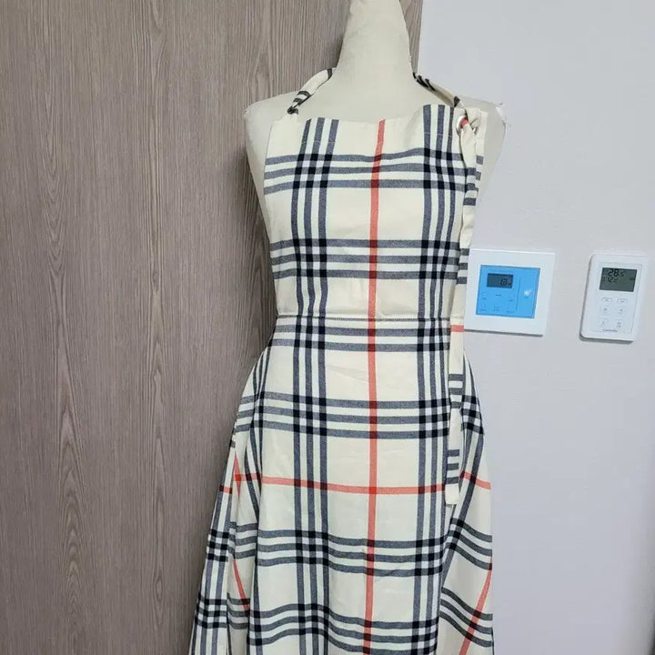[BUNJANG] Romantic Crown Check Pattern Long Dress / 새상품) 로맨틴크라운 체크 패턴 롱 원피스