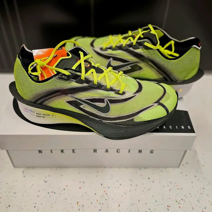 [BUNJANG] Nike ZoomX Vaporfly Next% 4 Ekiden Pack Running Shoes / 새제품270)나이키 줌X 베이퍼플라이 넥스트% 4 에키덴팩 러닝화 런닝