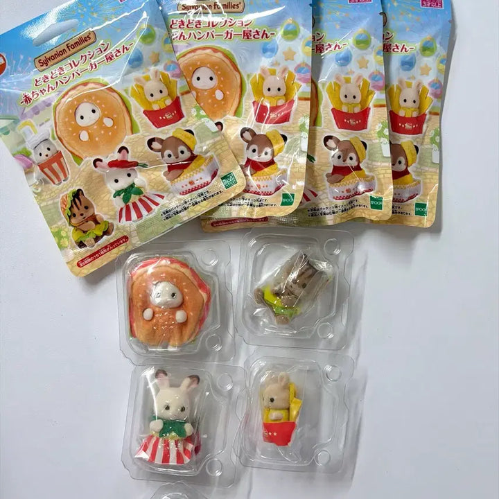 [BUNJANG] Sylvanian Families Baby Hamburger Store Blind Bag Set Bundle / 실바니안 아기 햄버거 가게 감자튀김 미개봉