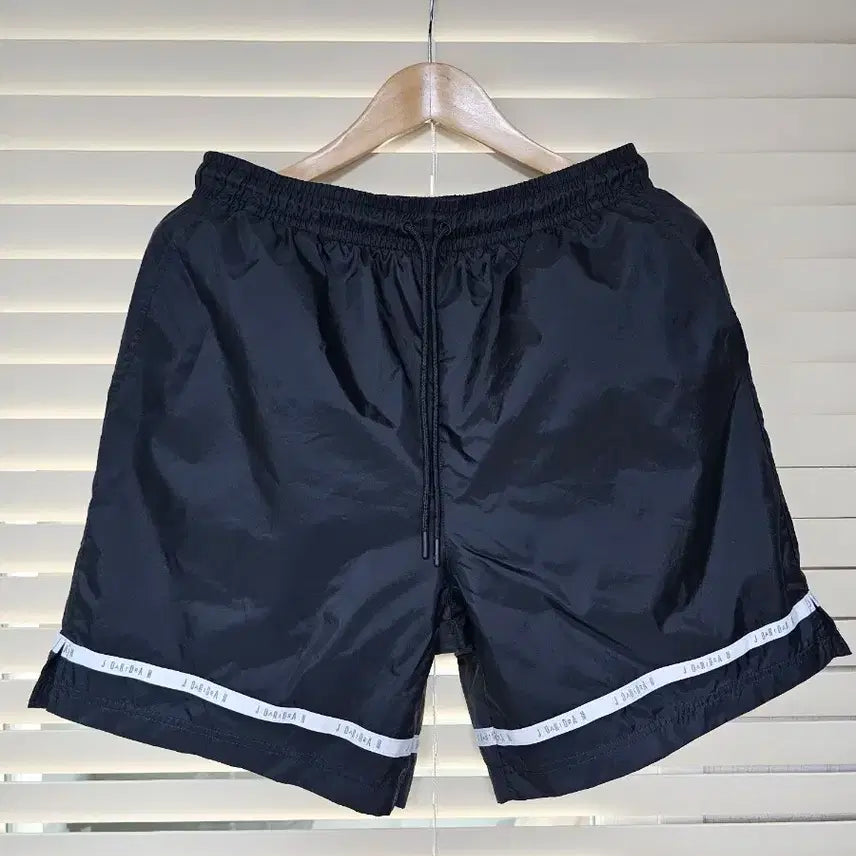 [BUNJANG] Nike Jordan Essentials Woven Shorts XL / 나이키 조던 에센셜 우븐 쇼츠 XL
