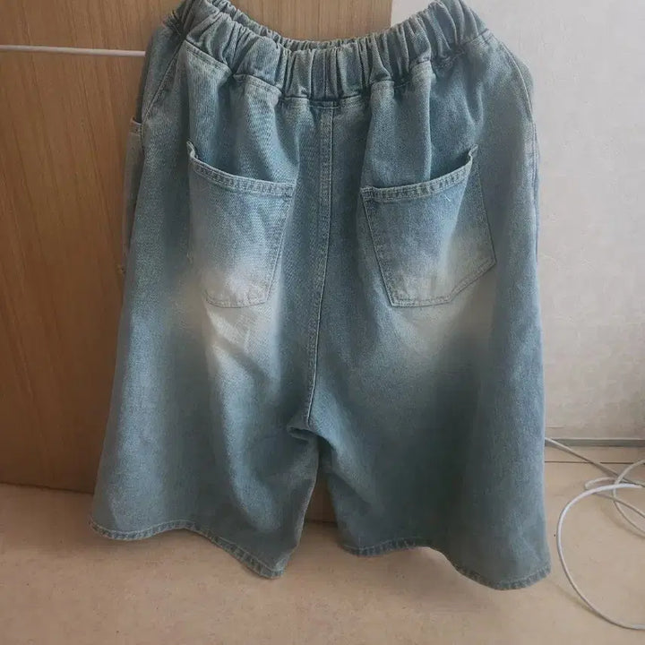 [BUNJANG] Unbranded Denim Shorts / 웨인 버뮤다  데님 반바지 (밴딩)99가능