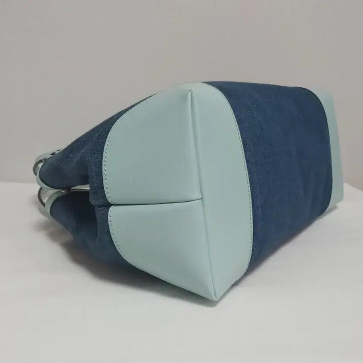 [BUNJANG] Gucci Denim Leather Tote Bag / 구찌 블루 데님 민트 레더 크래프트 토트백
