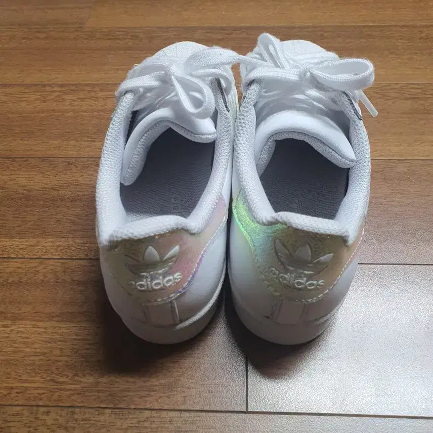[BUNJANG] Adidas Superstar White Rainbow Sneakers (225mm) / 아디다스 슈퍼스타 화이트 무지개 225