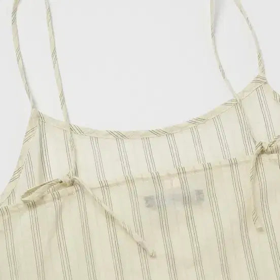 [BUNJANG] Viaplain Stripe Sleeveless New Product / viaplain 비아플레인 스트라이프 슬리브리스 새상품