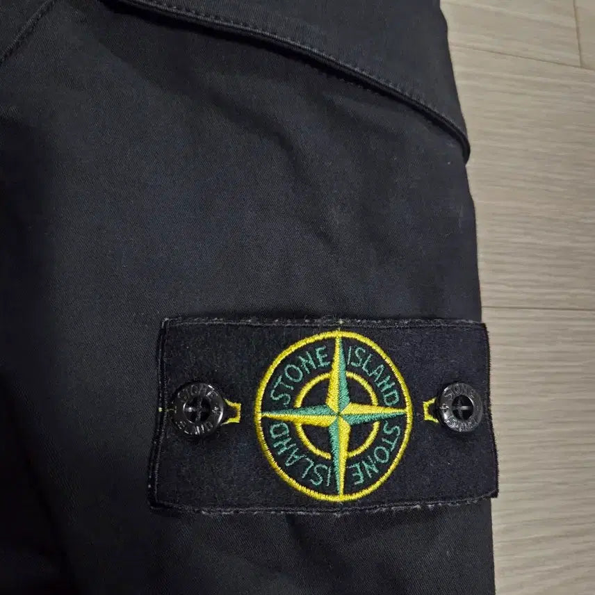 [SOLD OUT] [백화점판] STONE ISLAND 스톤아일랜드 카고 팬츠 바지