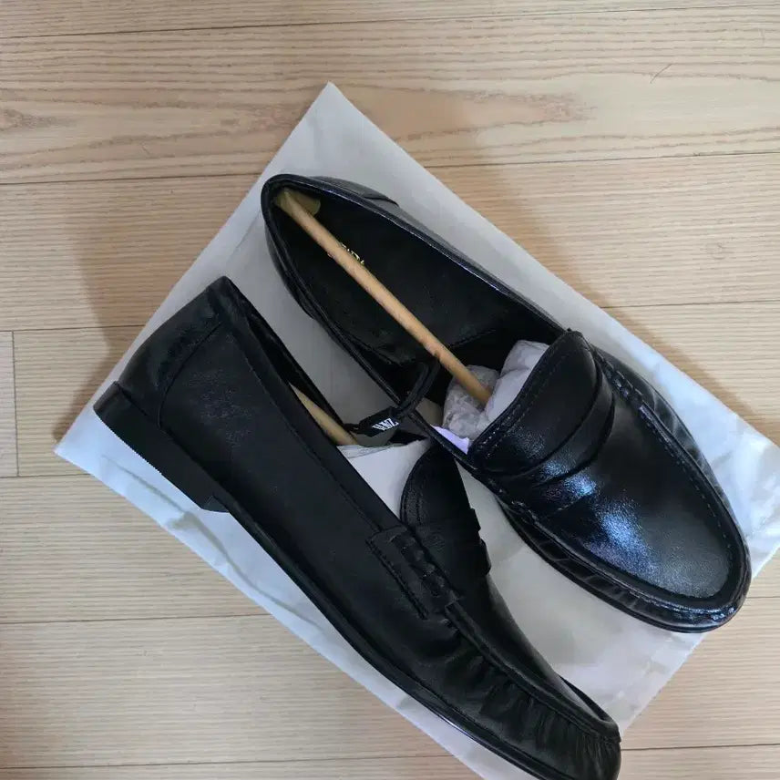[BUNJANG] Zara The Row Style Shirred Loafers / 자라 더로우 스타일 셔링 로퍼 42사이즈 w275