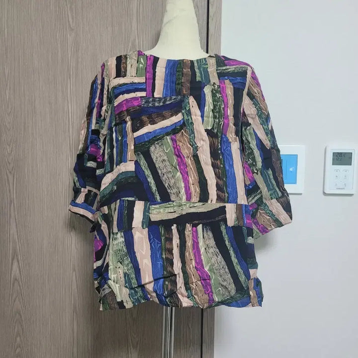 [BUNJANG] RAYCOOL Punggi Inyeon Pattern Blouse 5-Sleeve / 레이쿨 풍기인견 패턴 블라우스 5부 소매