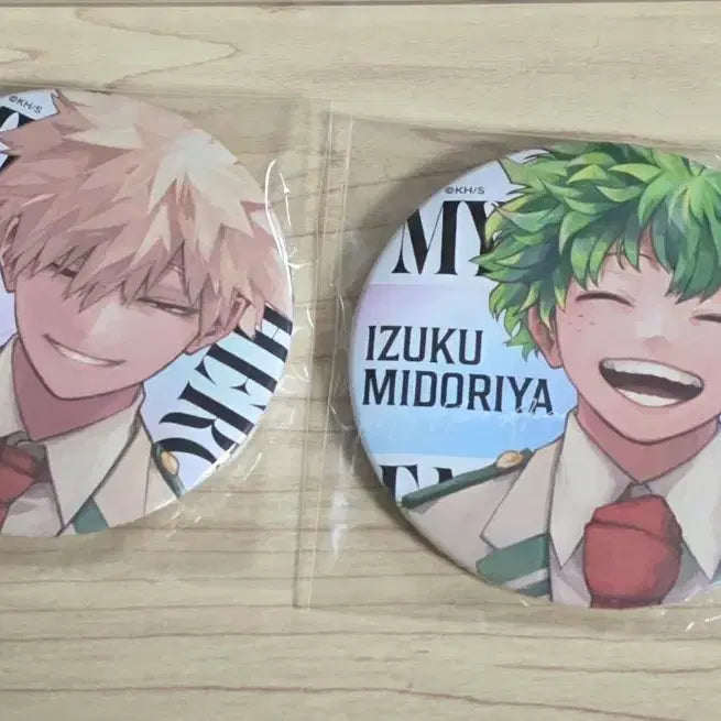 [BUNJANG] My Hero Academia Bakugo/Midoriya Gigajump Smile Badge / 나의 히어로 아카데미 바쿠고/미도리야 뱃지 기가점프 미소
