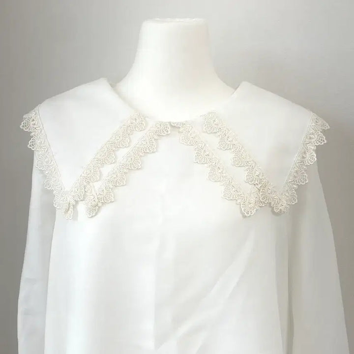 [BUNJANG] White Lace Big Collar Blouse - Layered Style / 레이스 빅카라 블라우스 화이트 러블리 히메갸루 양산형 레이어드 소녀