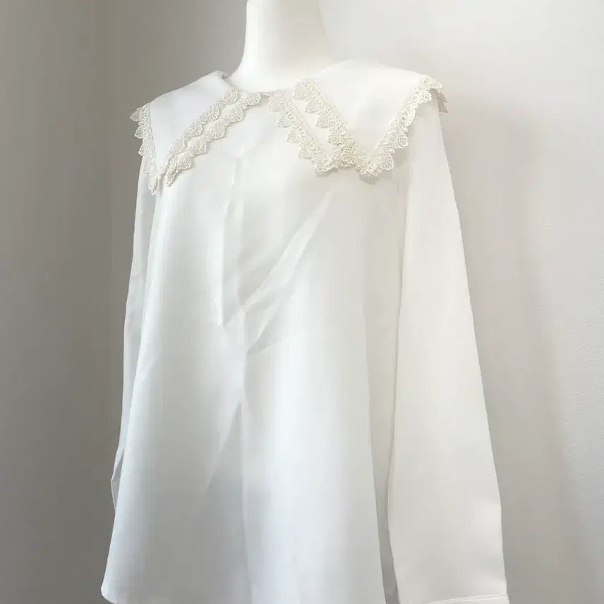 [BUNJANG] White Lace Big Collar Blouse - Layered Style / 레이스 빅카라 블라우스 화이트 러블리 히메갸루 양산형 레이어드 소녀