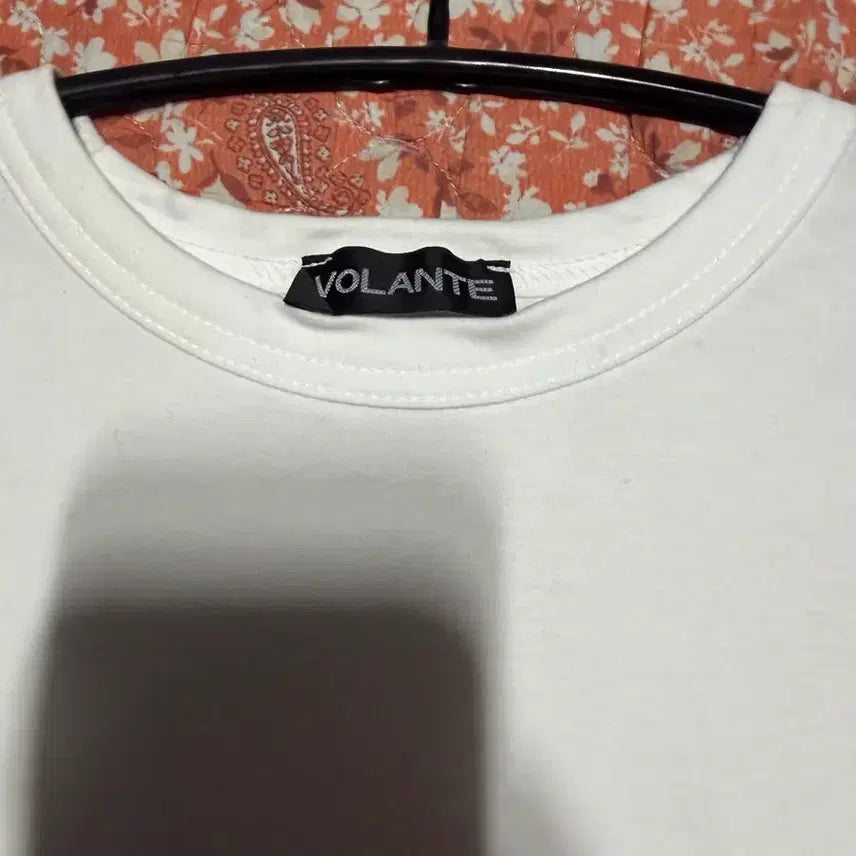 [BUNJANG] VOLANTE Muscle Fit Short Sleeve T-Shirt White Size 2 / 볼란테 머슬핏 반팔 화이트 2사이즈