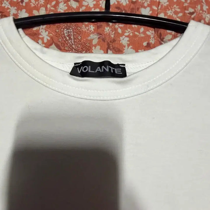 [BUNJANG] VOLANTE Muscle Fit Short Sleeve T-Shirt White Size 2 / 볼란테 머슬핏 반팔 화이트 2사이즈