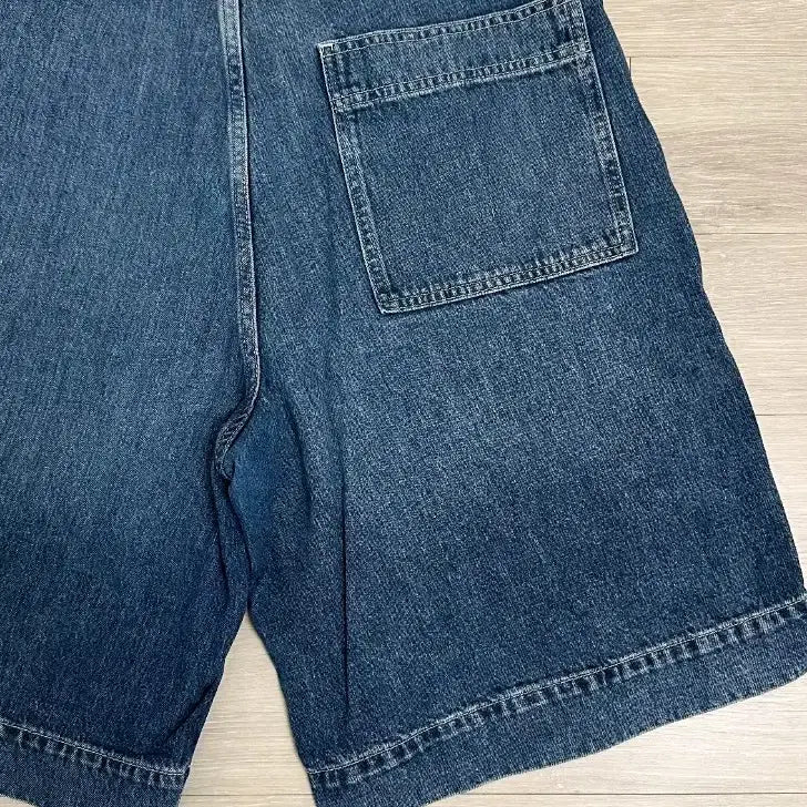 [BUNJANG] COS Denim Shorts 52 / cos 청반바지36