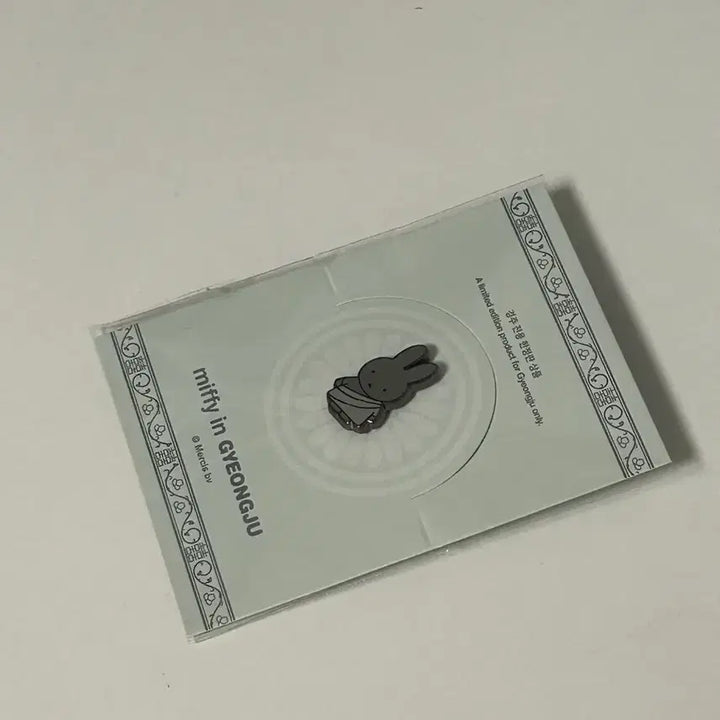 [SOLD OUT] 경주 미피 석굴암 핀뱃지 미개봉